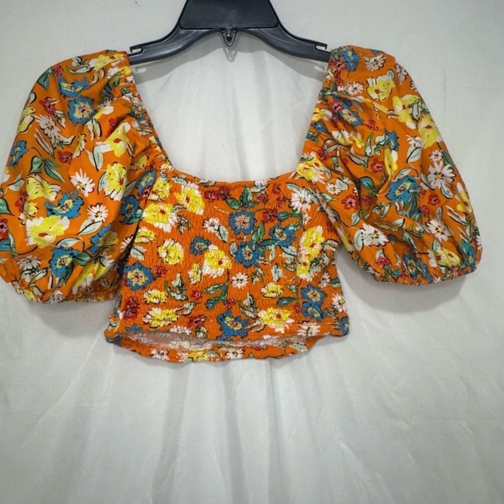 Floral Zara Crop Top Size L - Picture 5 of 6